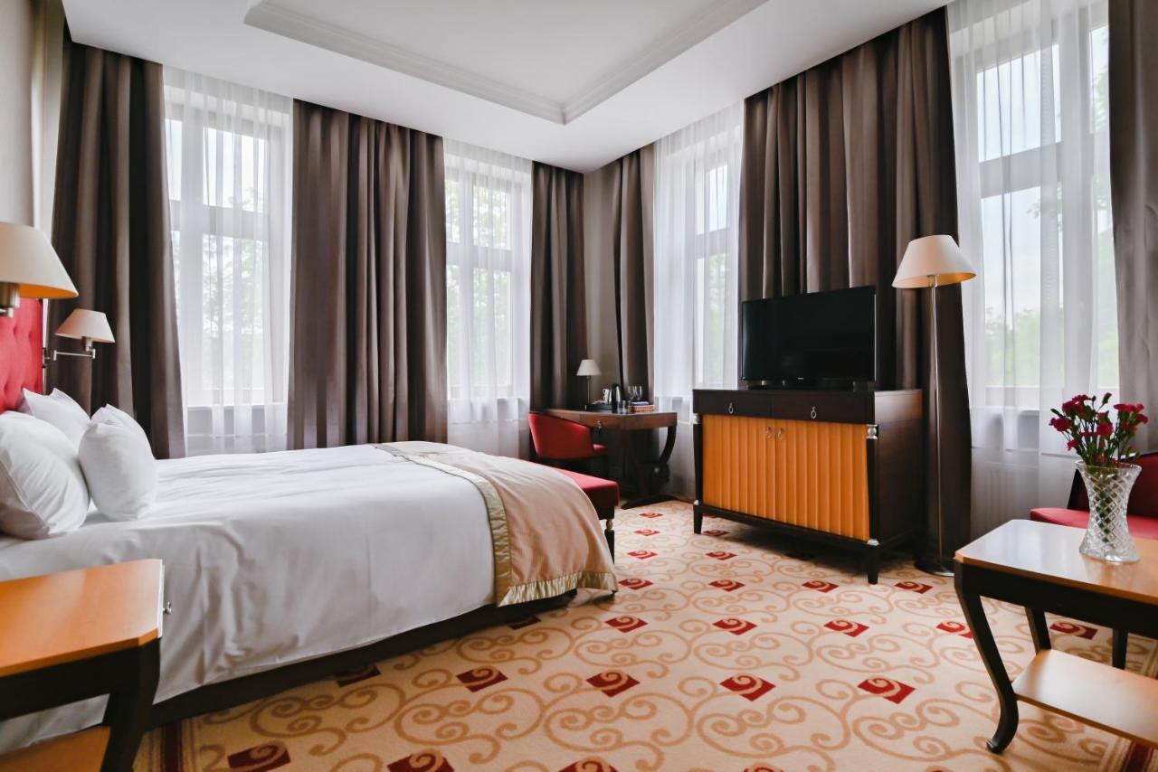 Villa Garden Dyplomat Ольштин Екстер'єр фото